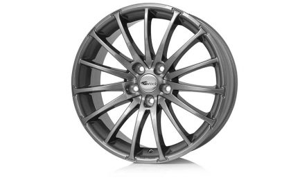 The RC-Design RC18 wheel impresses with its individual spoke design.