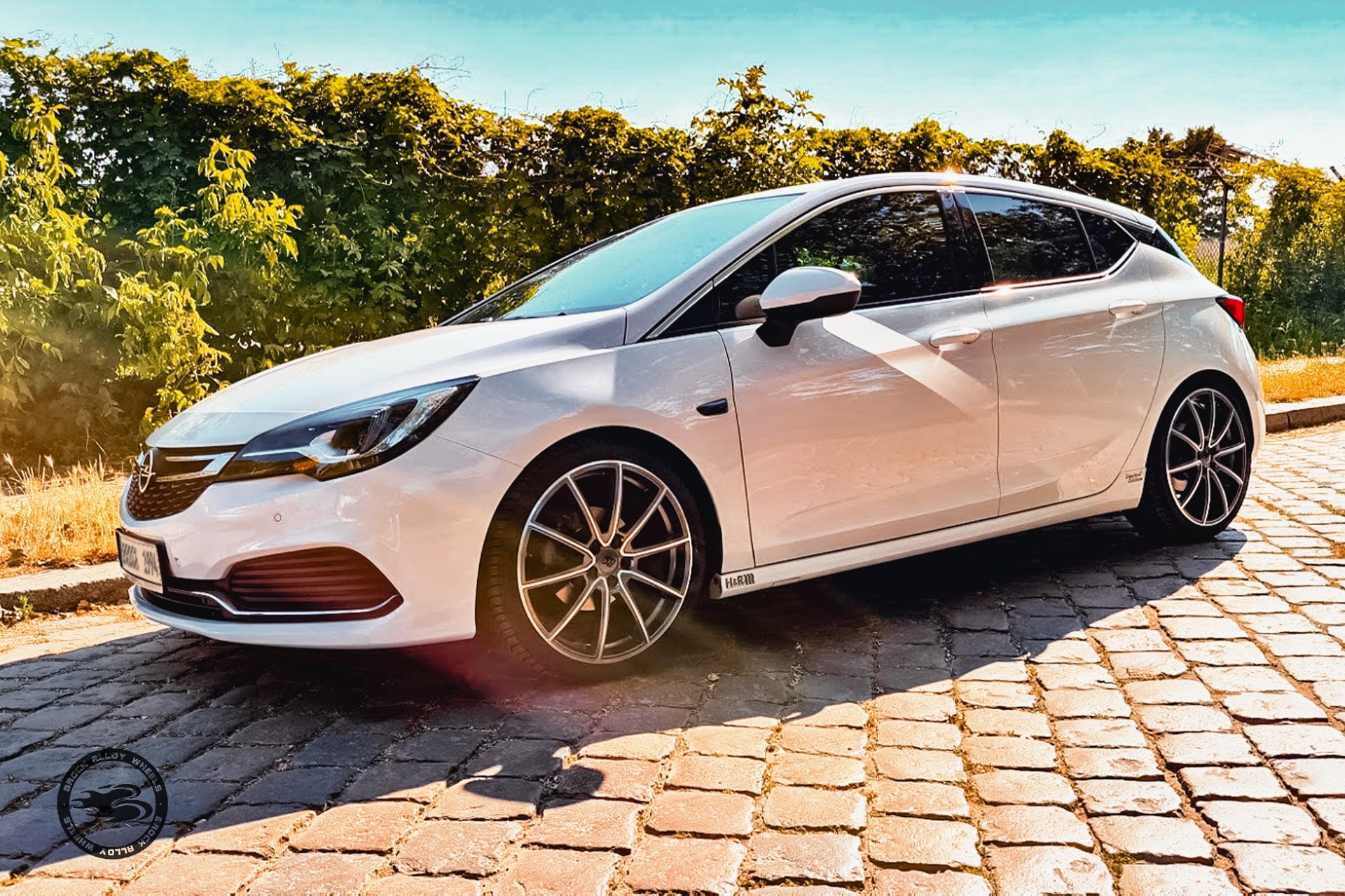 https://www.brock.de/wp-content/uploads/2021/07/Opel-Astra-K-RC-Design-RC32-HGVP-2.jpg